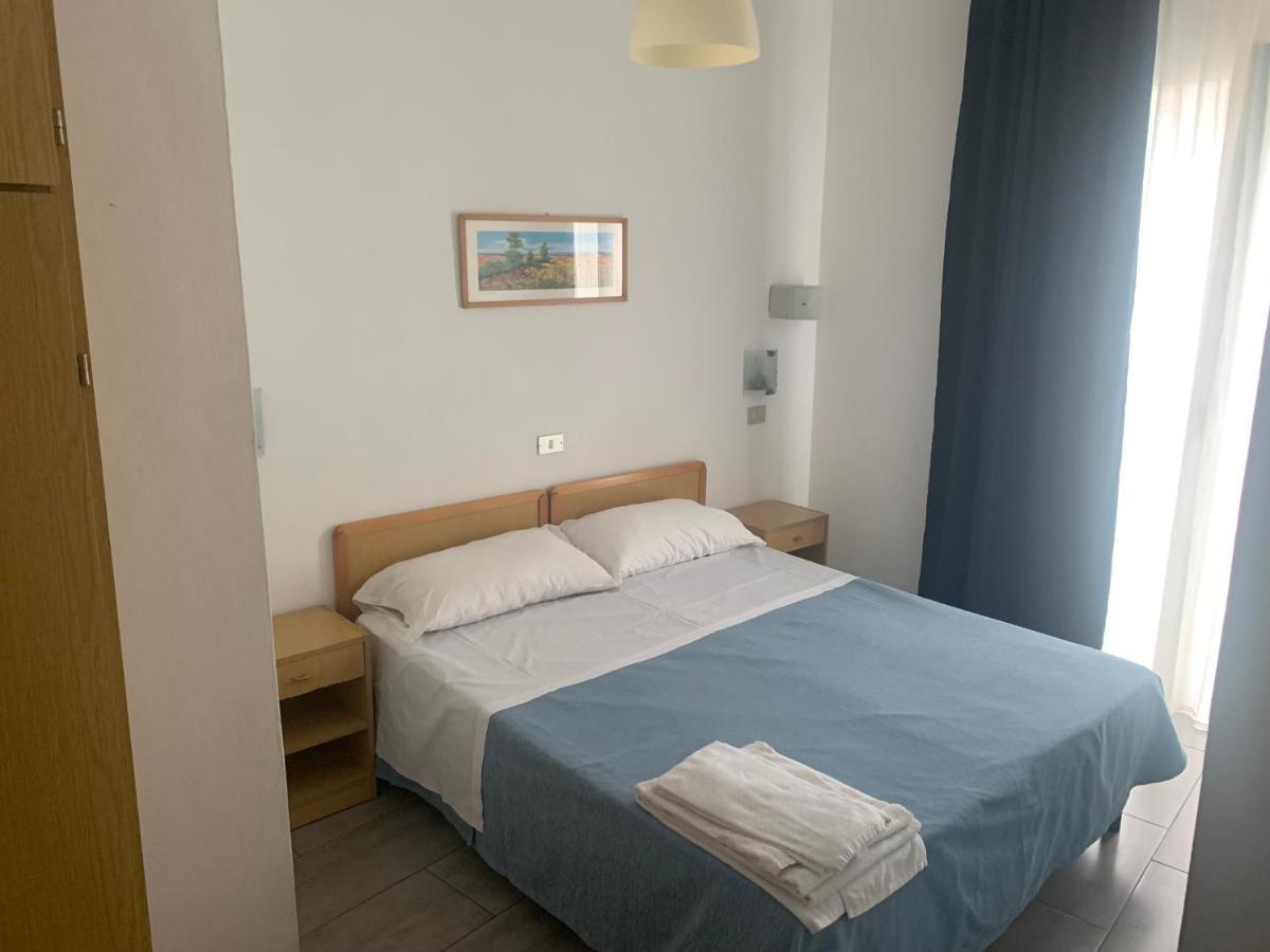 Residence Abamar Римини Екстериор снимка